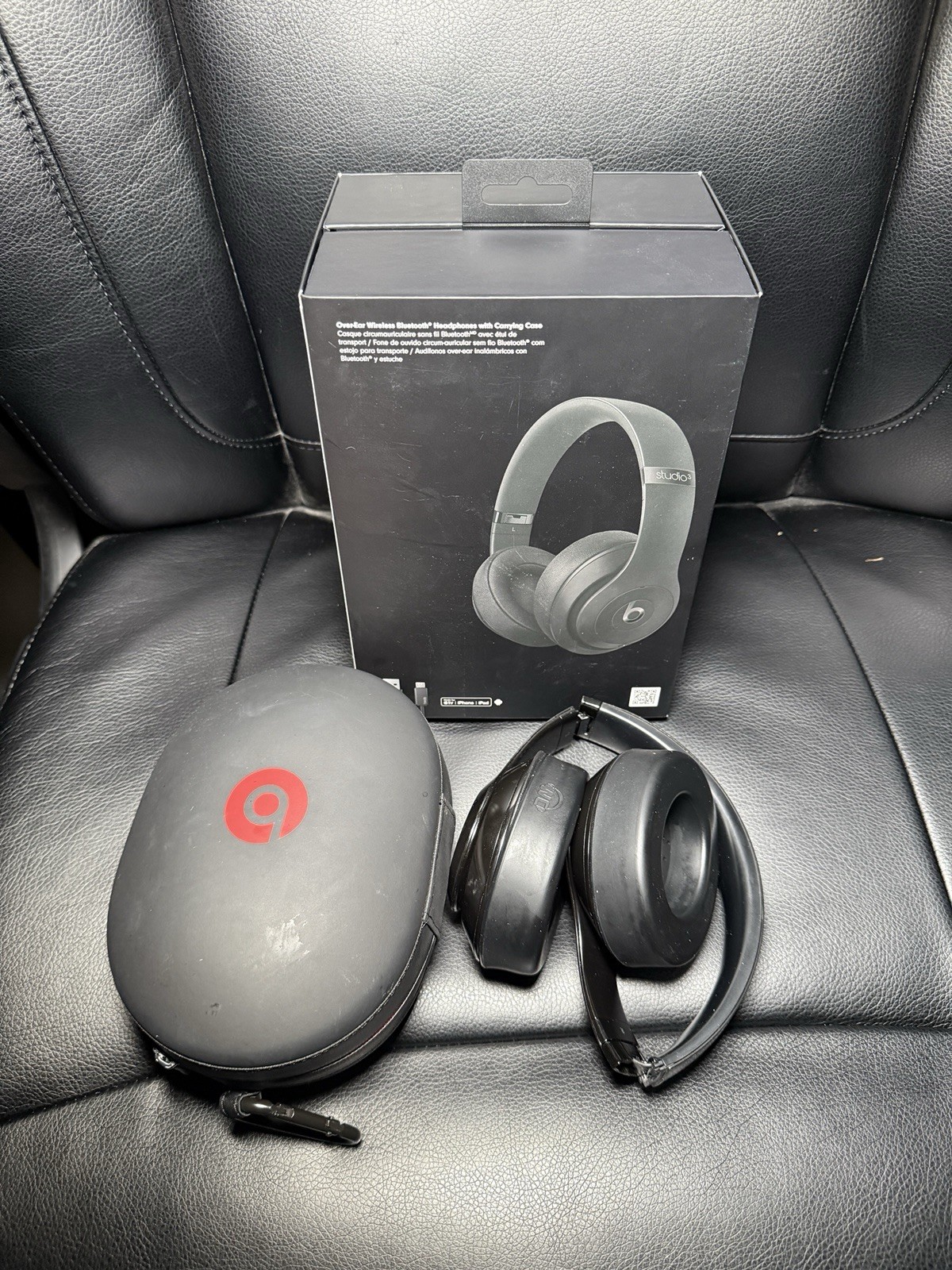 Beats by Dr. Dre Studio3 Over the Ear Wireless Headphones – Black