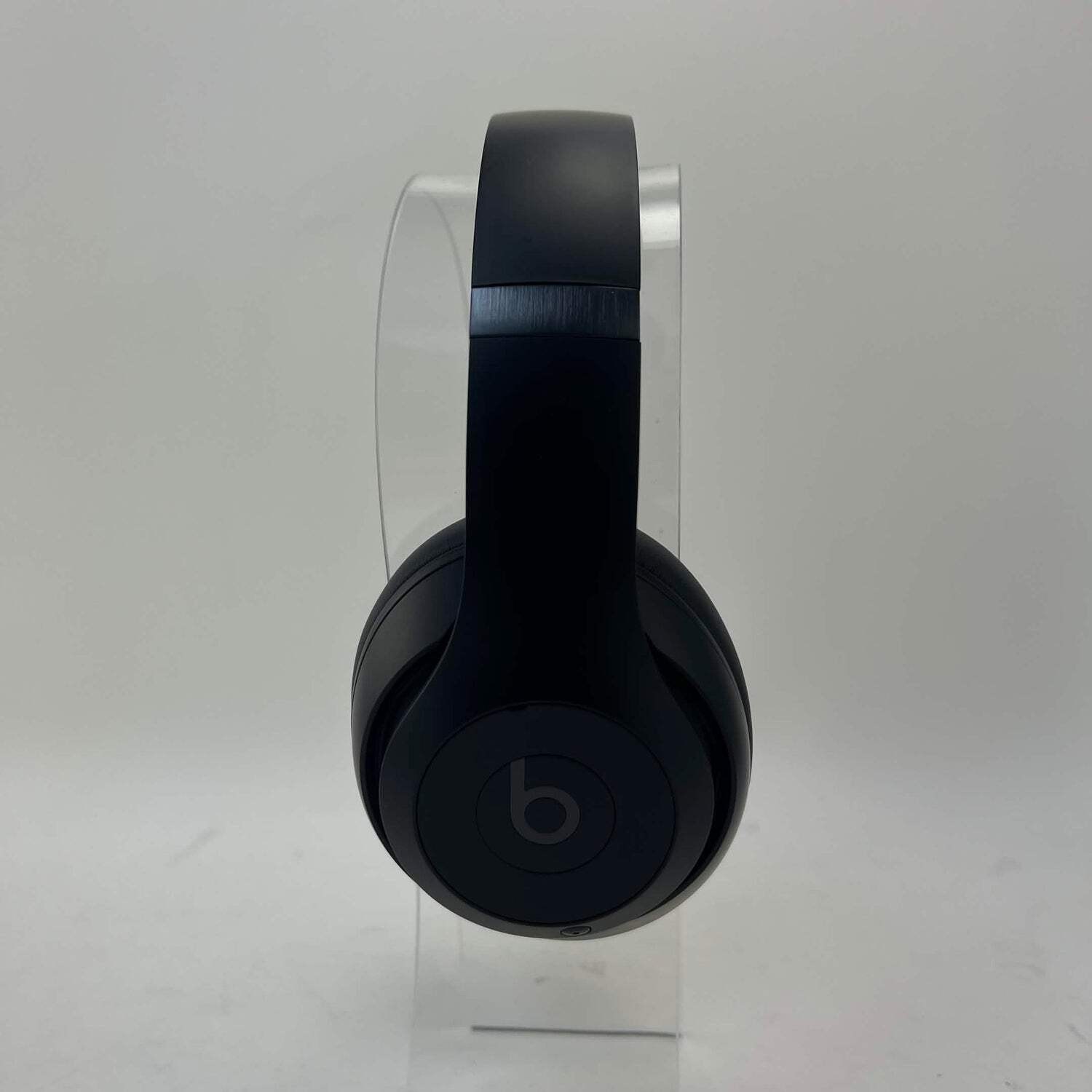 Beats Studio Pro Wireless Over-Ear Bluetooth Headphones Black A2924