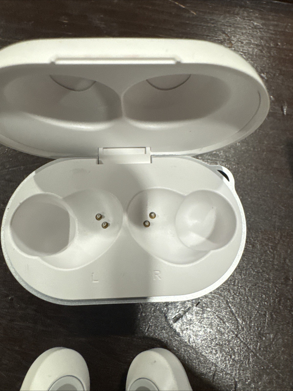 Raycon The Everyday In-Ear Wireless Bluetooth Earbuds w/Charge Case – White NEW