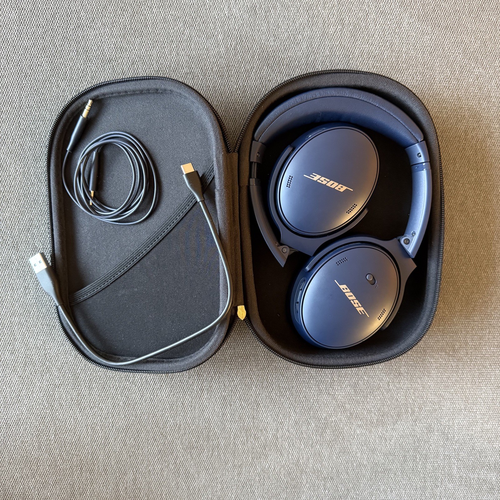 Bose QuietComfort 45 Bluetooth Headphones – Midnight Blue – Limited Edition