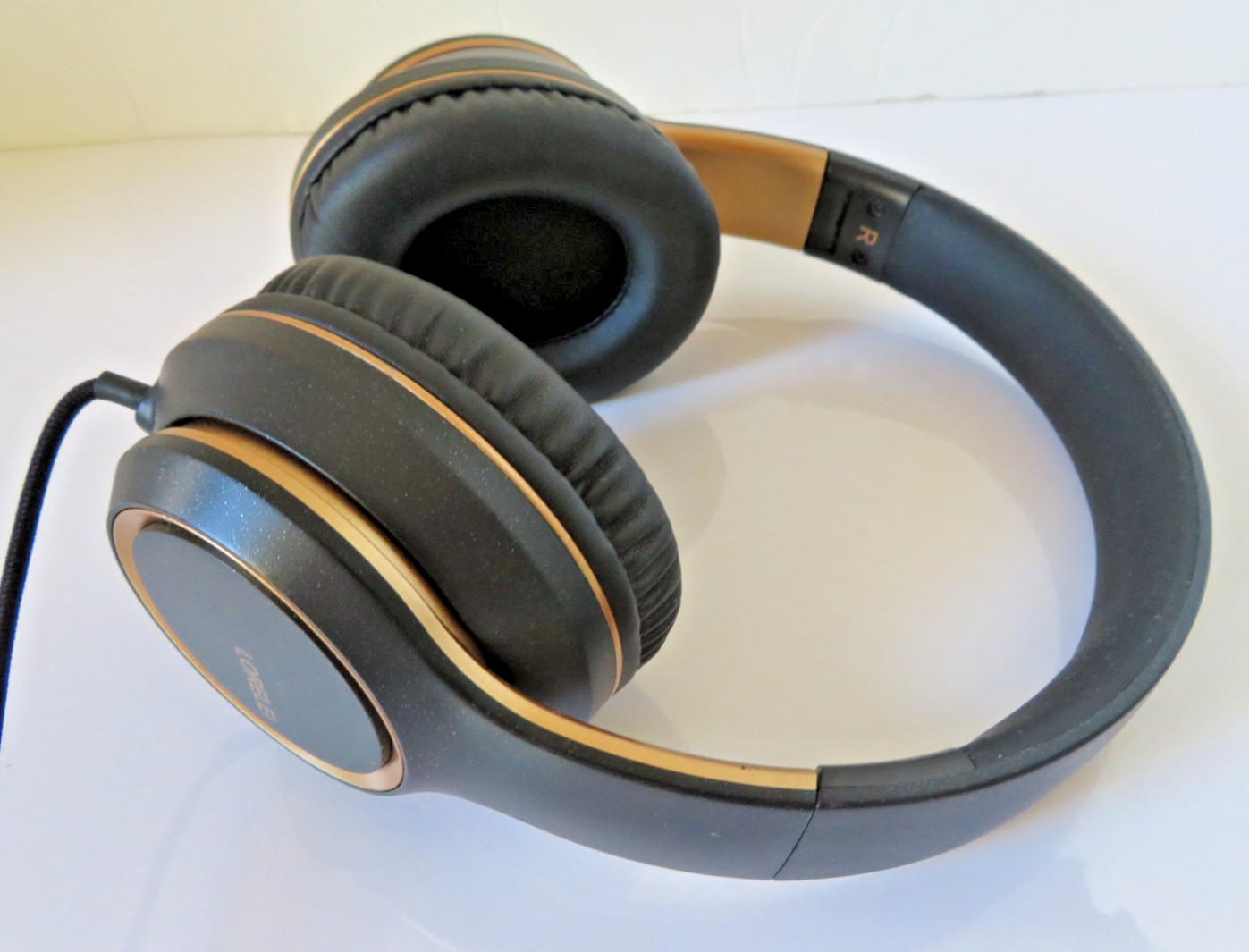 LORELEI Wired Headphones Over Ear Foldable Portable Lightweight 5mm Space Black