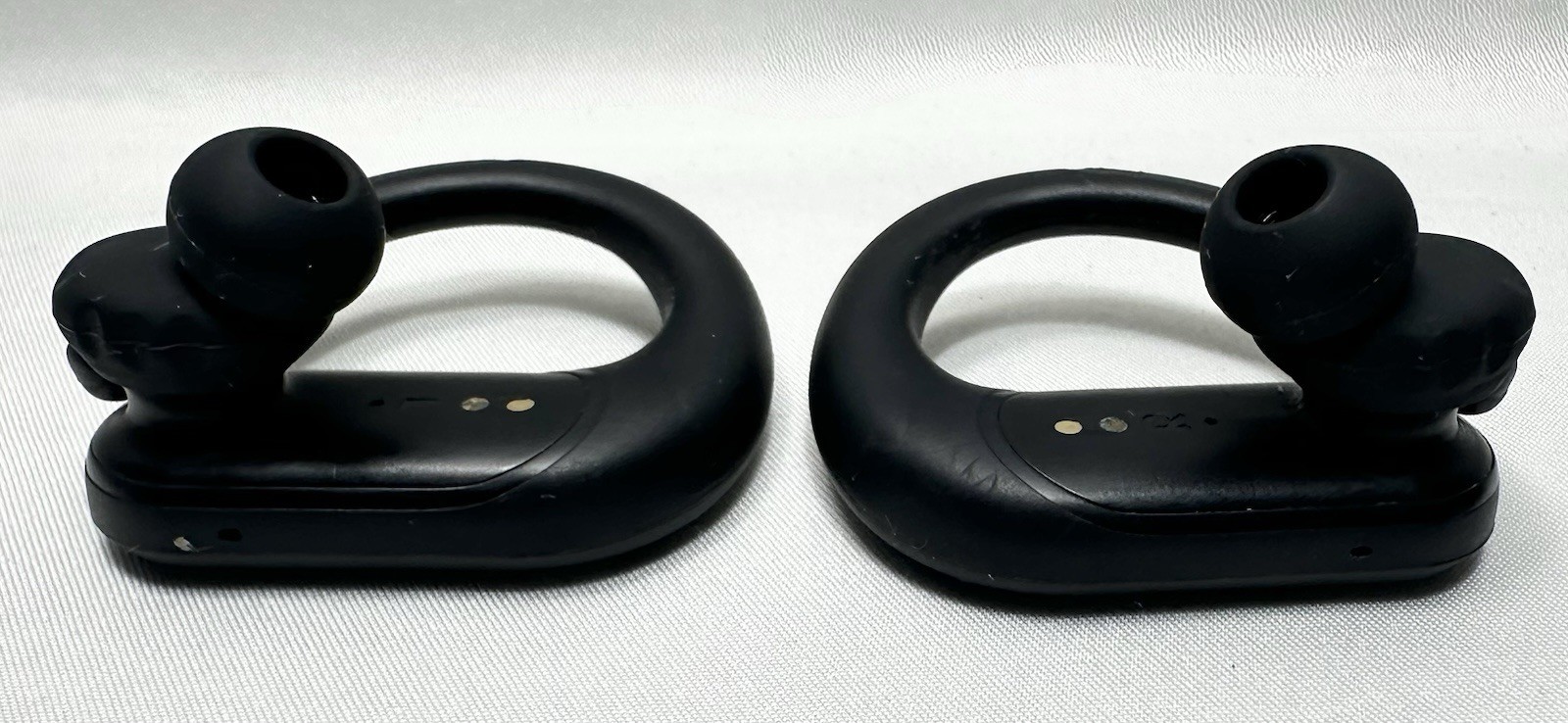 JBL Endurance Peak 3 True Wireless Active Earbuds Used | Fair Condition