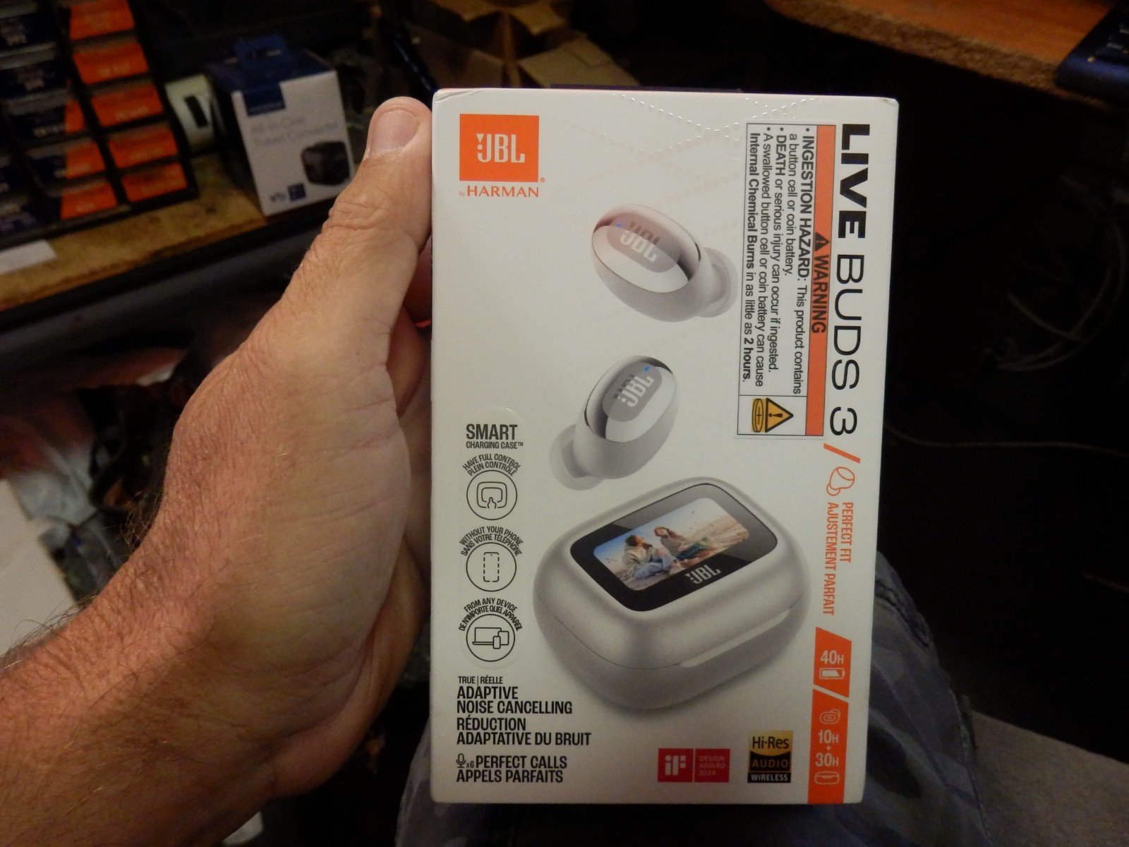 JBL Live Buds 3 Wireless Earbuds Blue Touch Screen Charging Case Silver NEW!!!!!