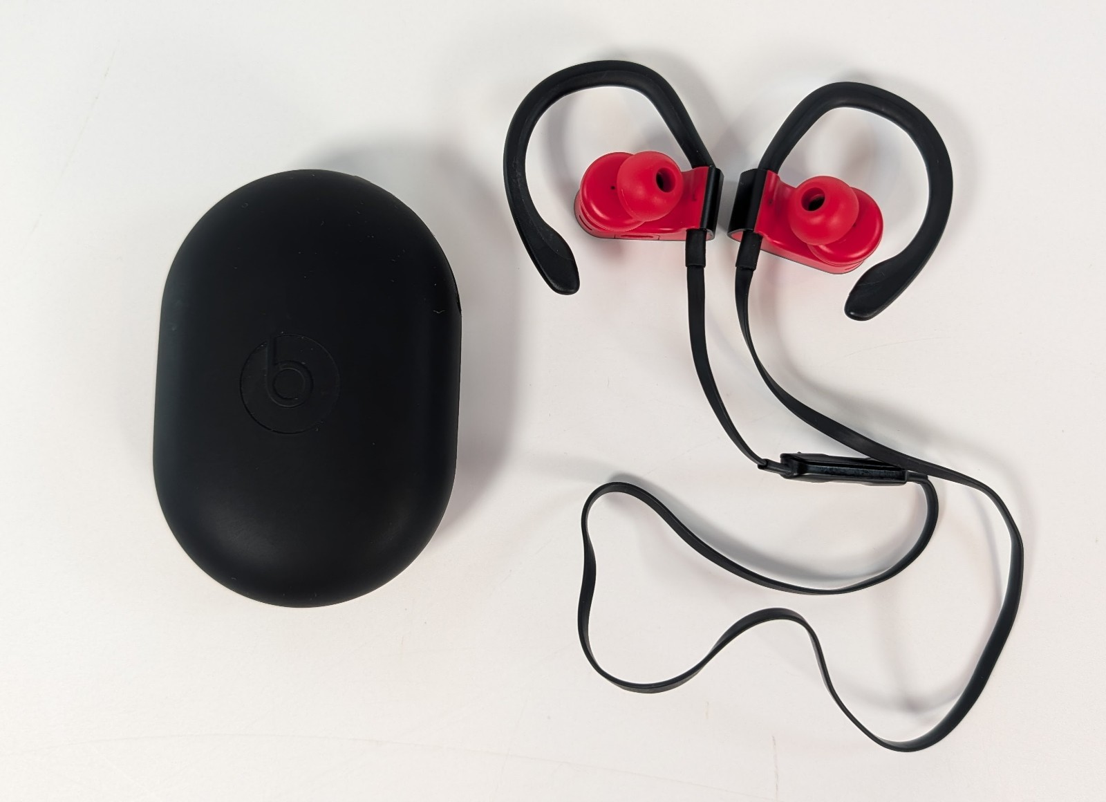 Beats by Dr. Dre POWERBEATS3 In-Ear Bluetooth Headphones & Case