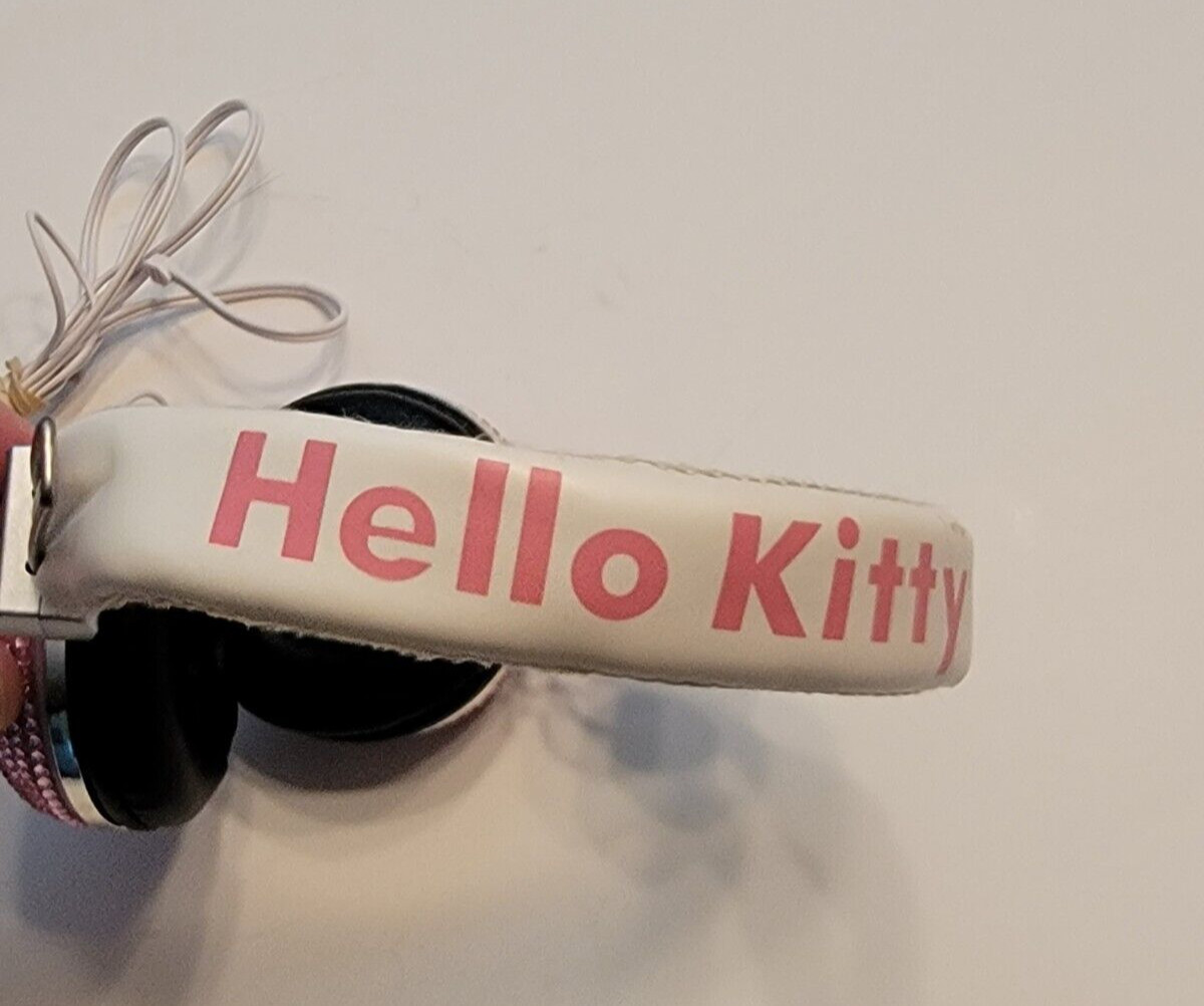 2013 Hello Kitty Rhinestone Headphones Tested/Working