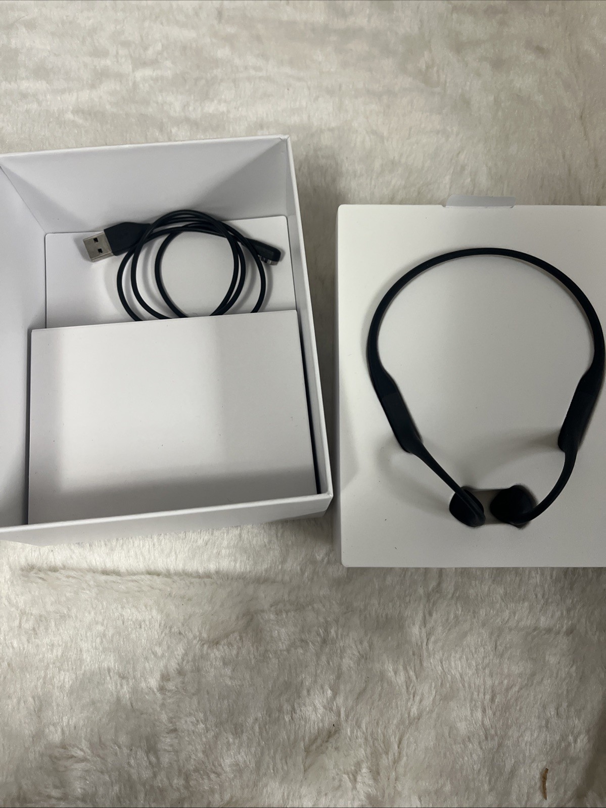Shokz OpenRun S803 Bluetooth Headphones Black. Like Great -new Conditions