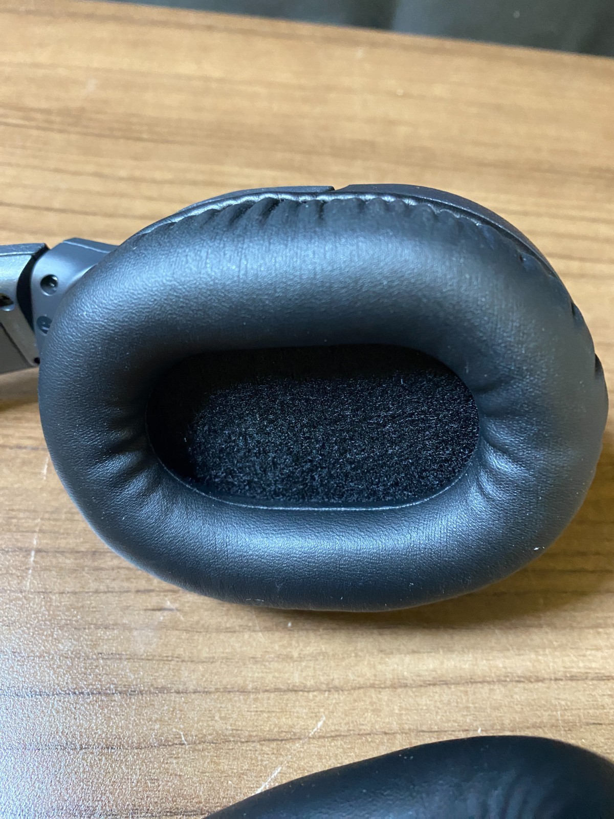 Sony WH-RF400 Black Adjustable Headband Wireless Bluetooth Stereo Headphones