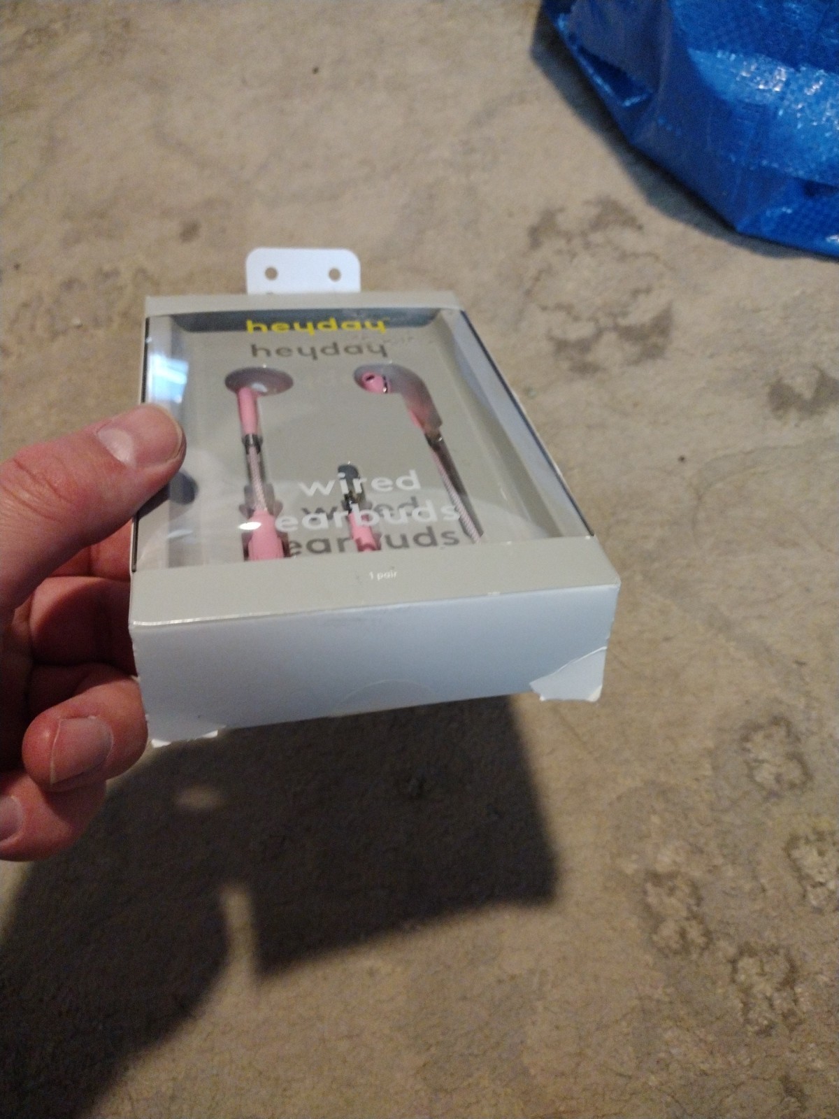 Heyday wired earbuds in Candy Pink, 3.5mm Aux, Microphone