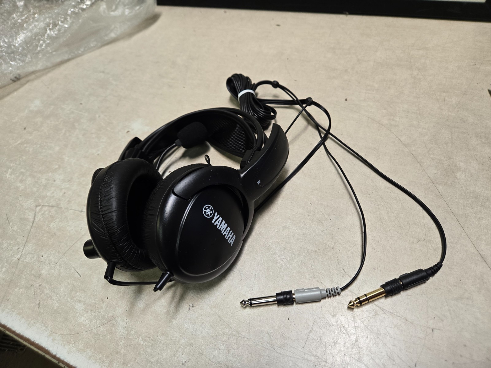 Yamaha LC2 CM500 | Headset with Built-in Microphone New out of box