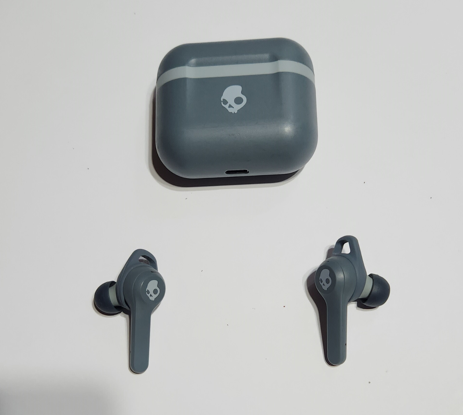 OEM Gray Skullcandy INDY EVO True Wireless Headphones with Case S2IVW with WINGS