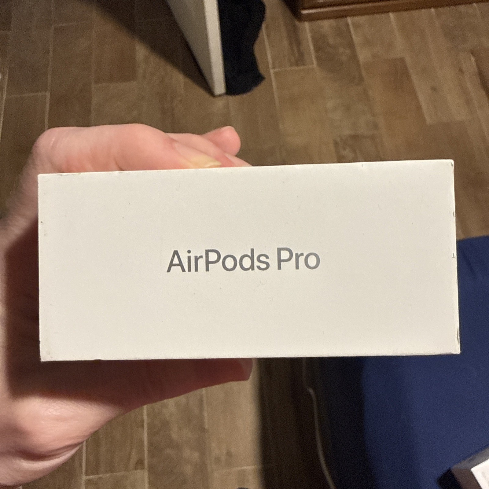 Apple Airpods Pro 2nd Wireless Active Noise Cancelling Earbuds – White MTJV3LL/A