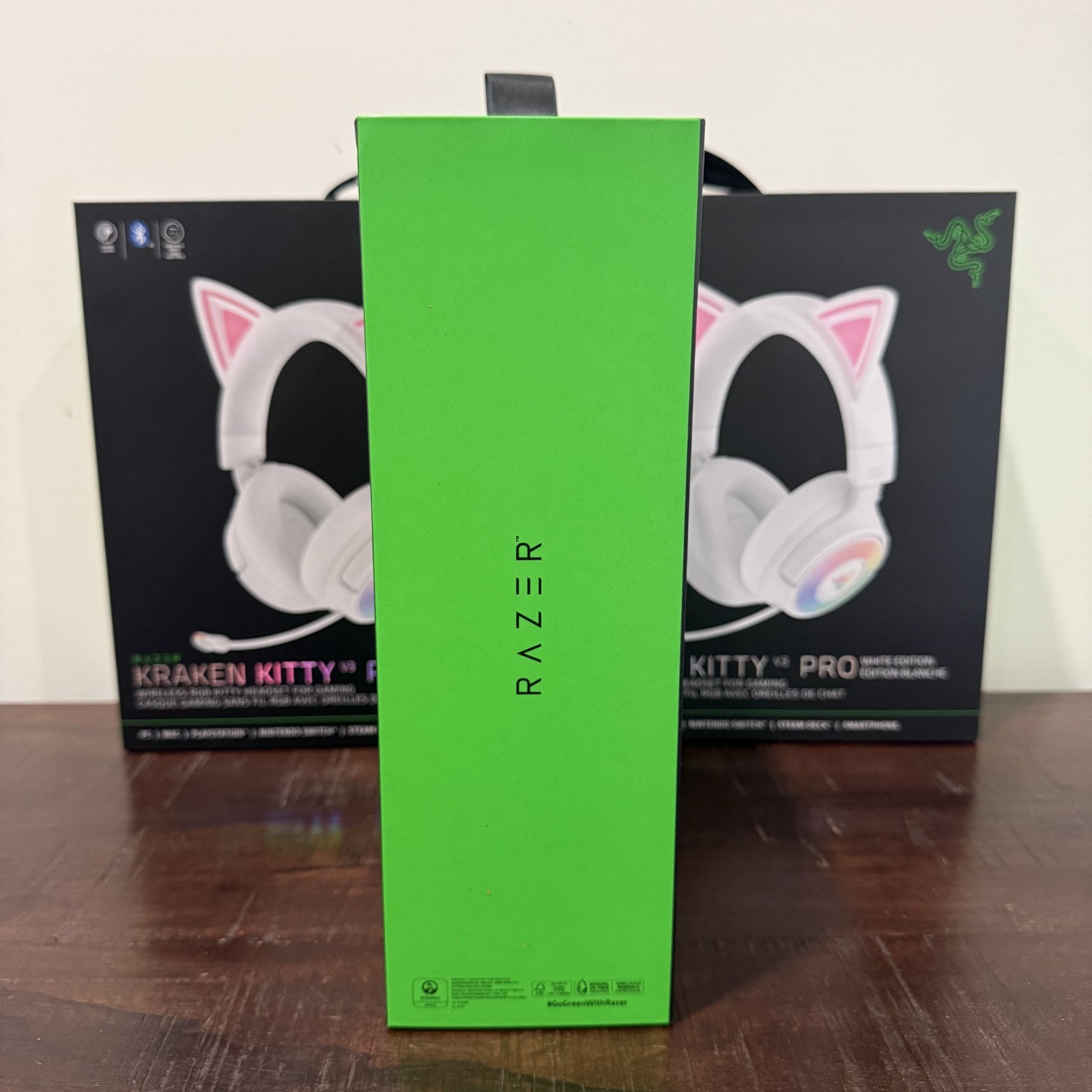 Razer Kraken Kitty V3 Pro Wireless RGB Headset White Kitty Ears Chroma NEW