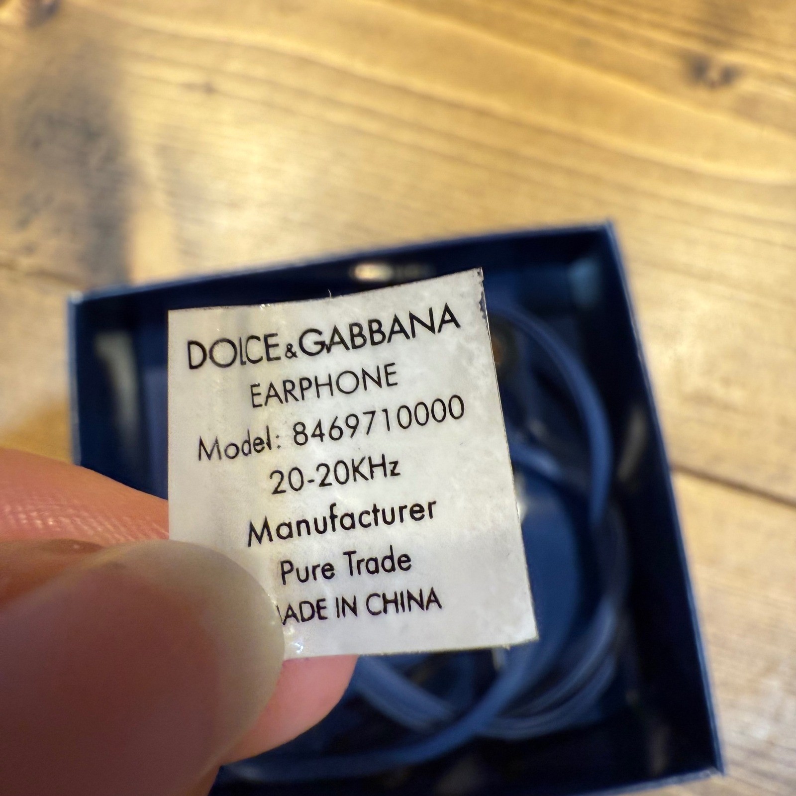Dolce & Gabbana Beauty Wired Earphones Earbuds Navy Blue Gold w/ Original Box