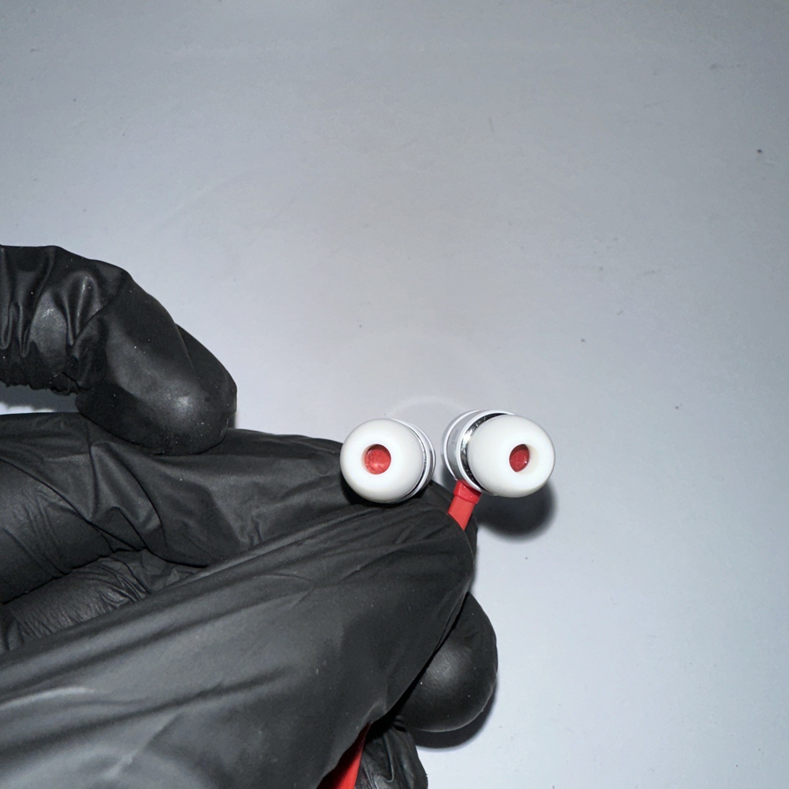 Beats by Dr. Dre urBeats In-Ear Headphones – Red/White✅️