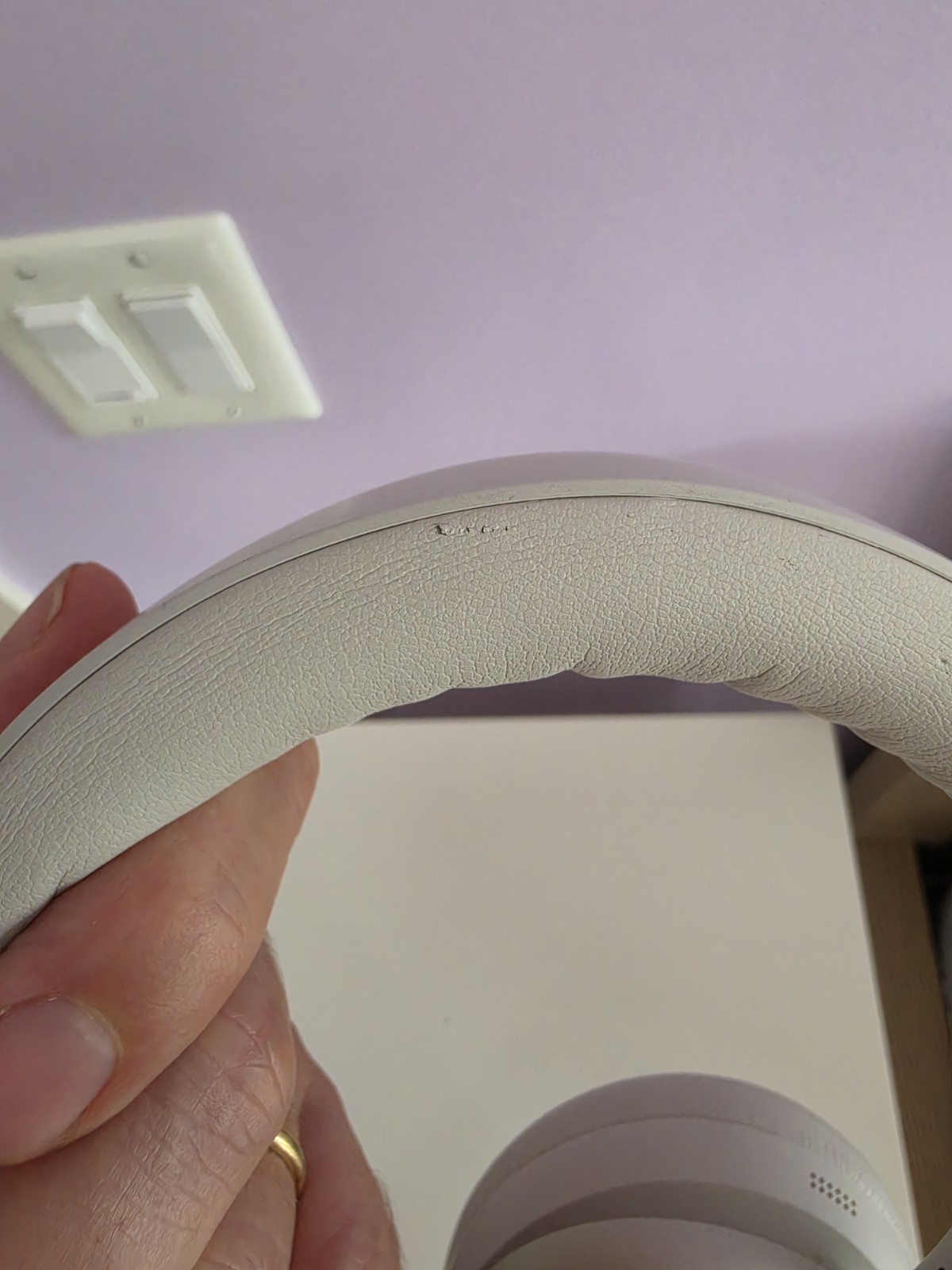 Bose QuietComfort Ultra White Smoke – Very Good Condition. Awesome Sound!