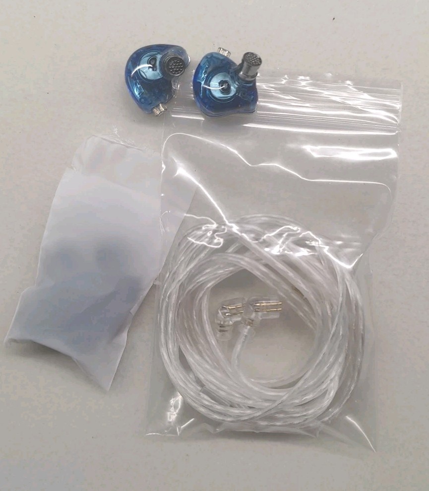 KZ ZS10 Pro, Linsoul 4BA+1DD 5 Driver in-Ear HiFi Earphones w/o Mic, Blue