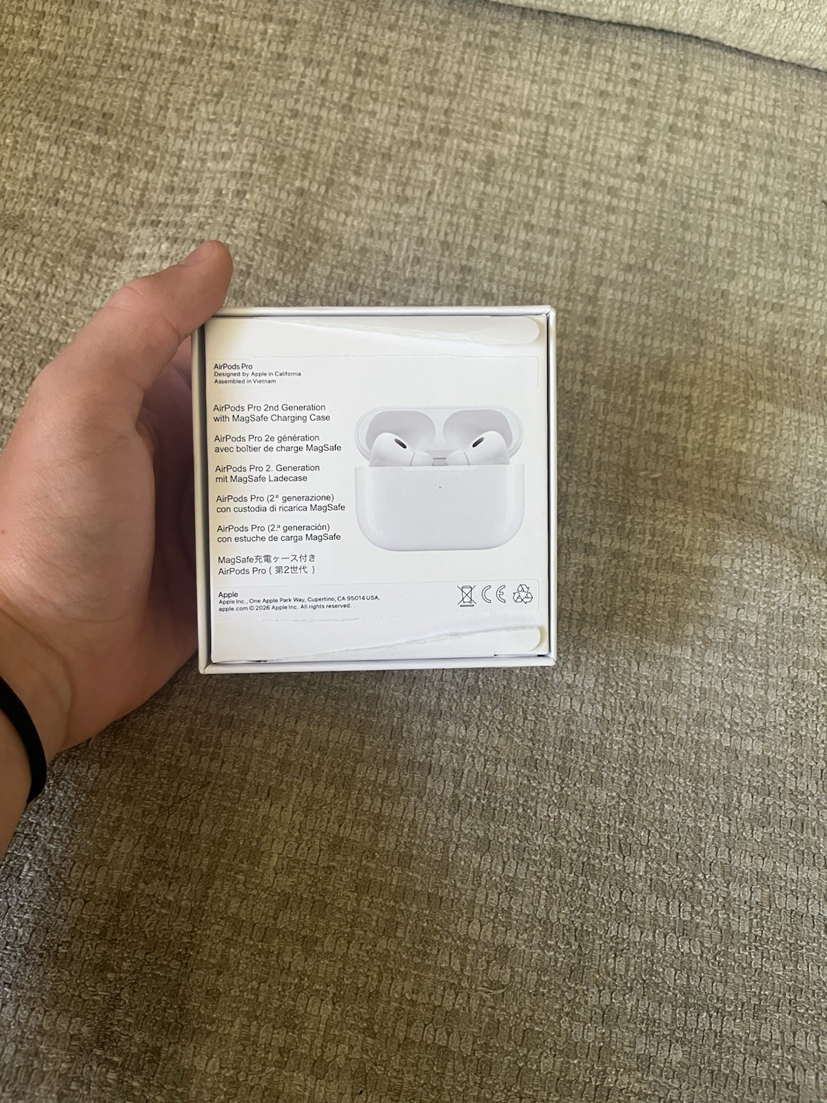 Apple AirPods Pro 2nd Gen w/ MagSafe Charging Case, ANC/Transparency, White