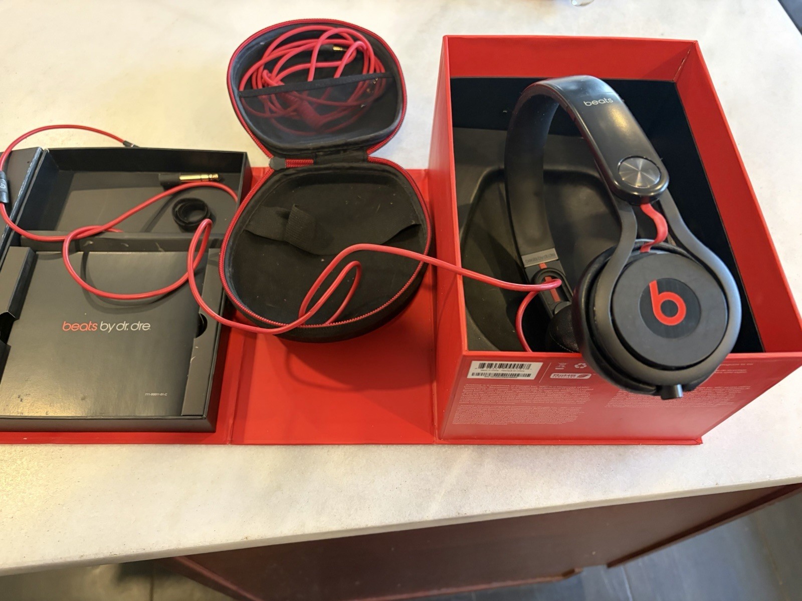 Vintage Beats by Dr. Dre Mixr It Gen Wired Sport Headphones