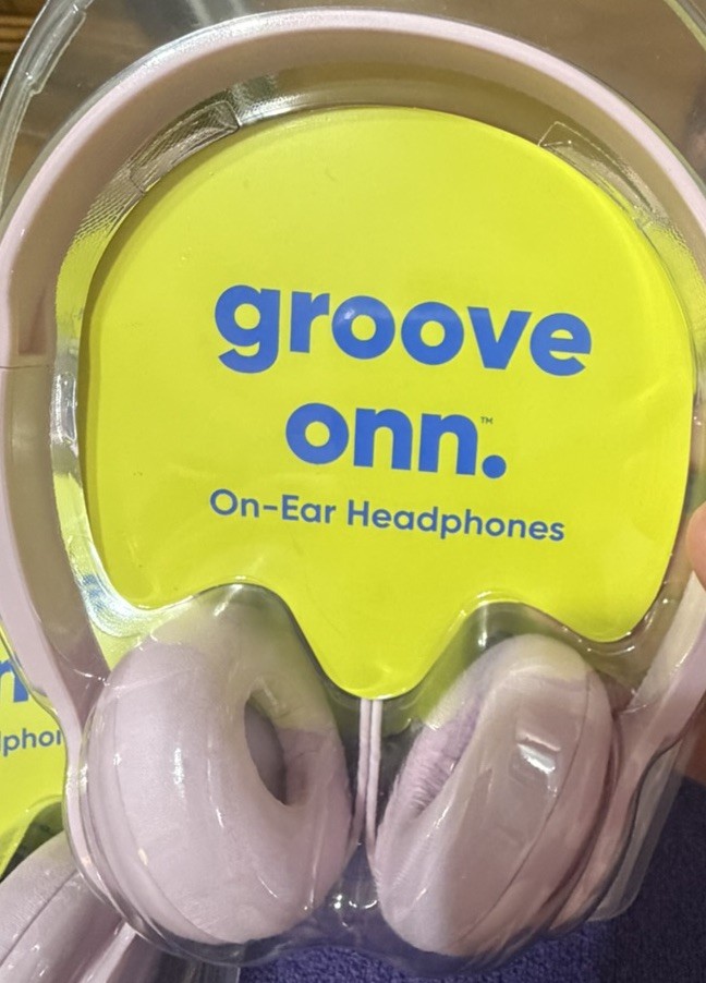 4~Groove Onn.~On-Ear Headphones~Pink~Wired~ Adjustable Headband~3.5mm AUX~NEW!!