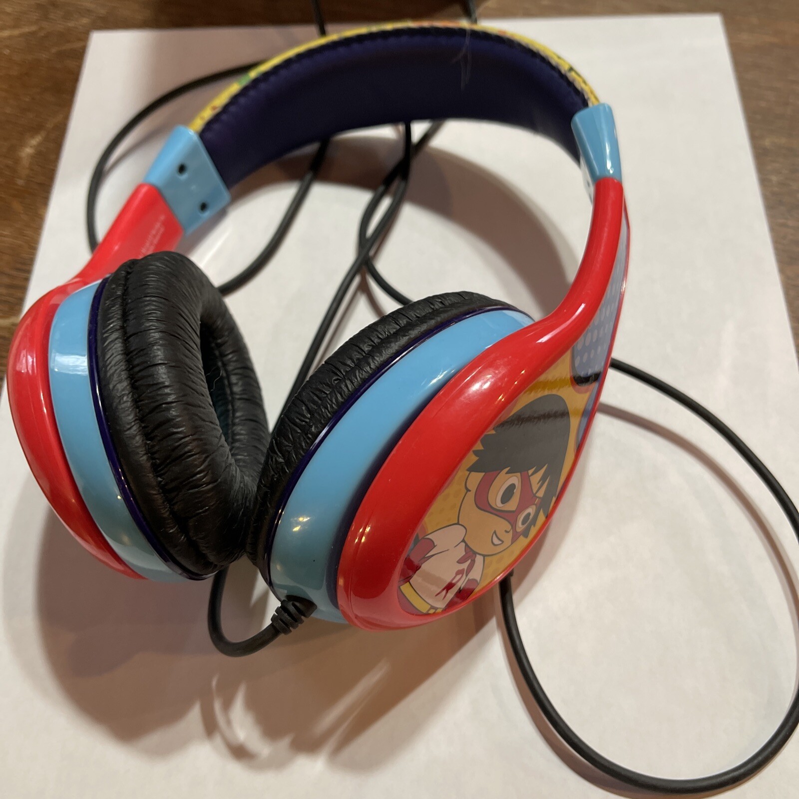 Ryan’s World Headphones Corded Tested – Red Titan