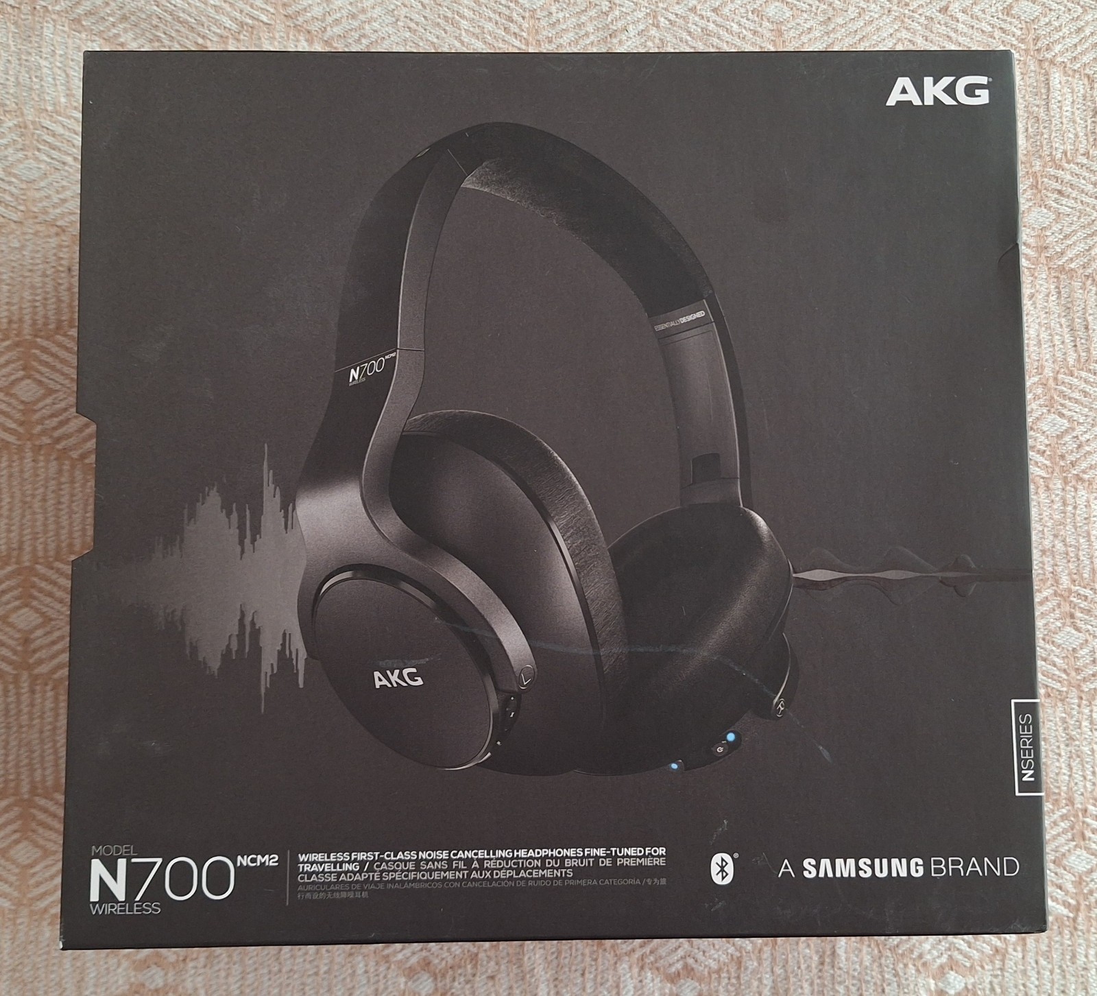 AKG N700NC M2 premium over-ear, ANC wireless headphones. Harman curve accurate