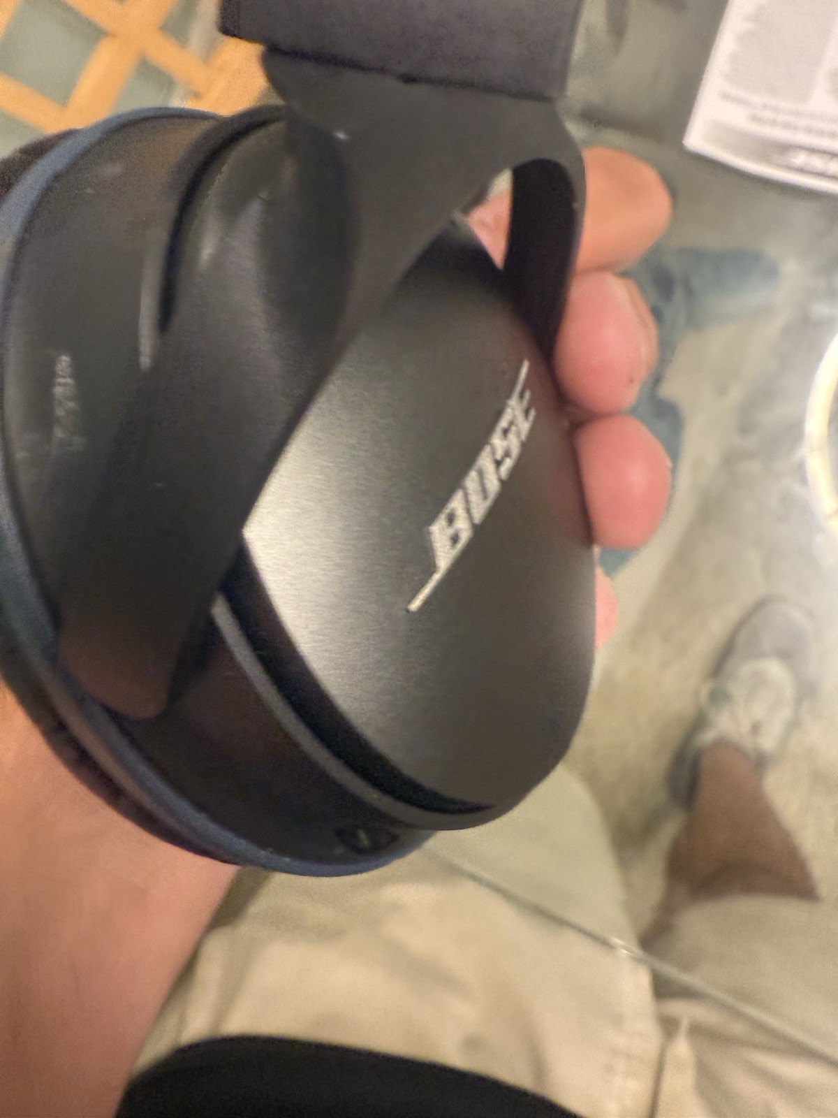 Bose QuietComfort 25 Acoustic Noise Cancelling Headphones Black with Case (A)