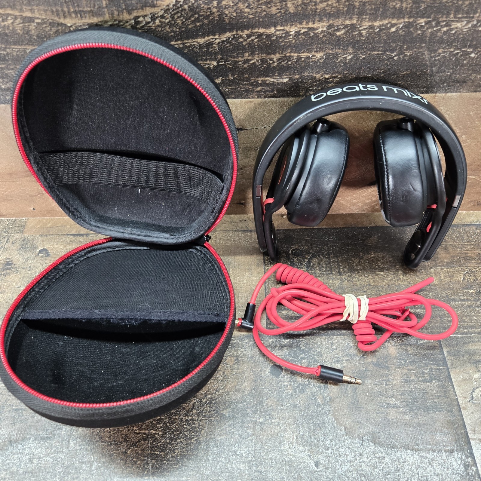 Beats Mixr Mixer Headphones David Guetta Edition Matte Black Limited Edition