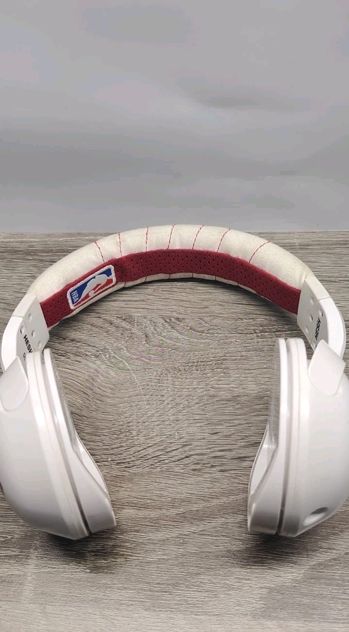 Skullcandy Hesh NBA Heat (Dwyane Wade) Headphones – Miami Heat Edition – Tested
