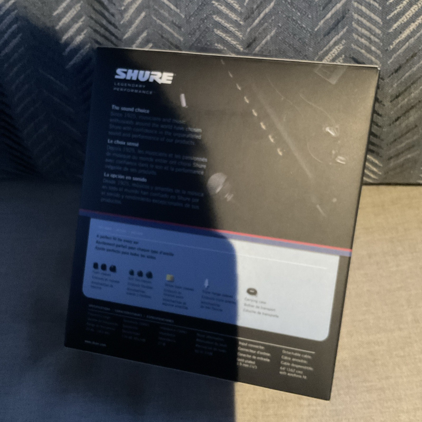 Shure SE315 Sound Isolating In-Ear Earphones Wired brand new sealed