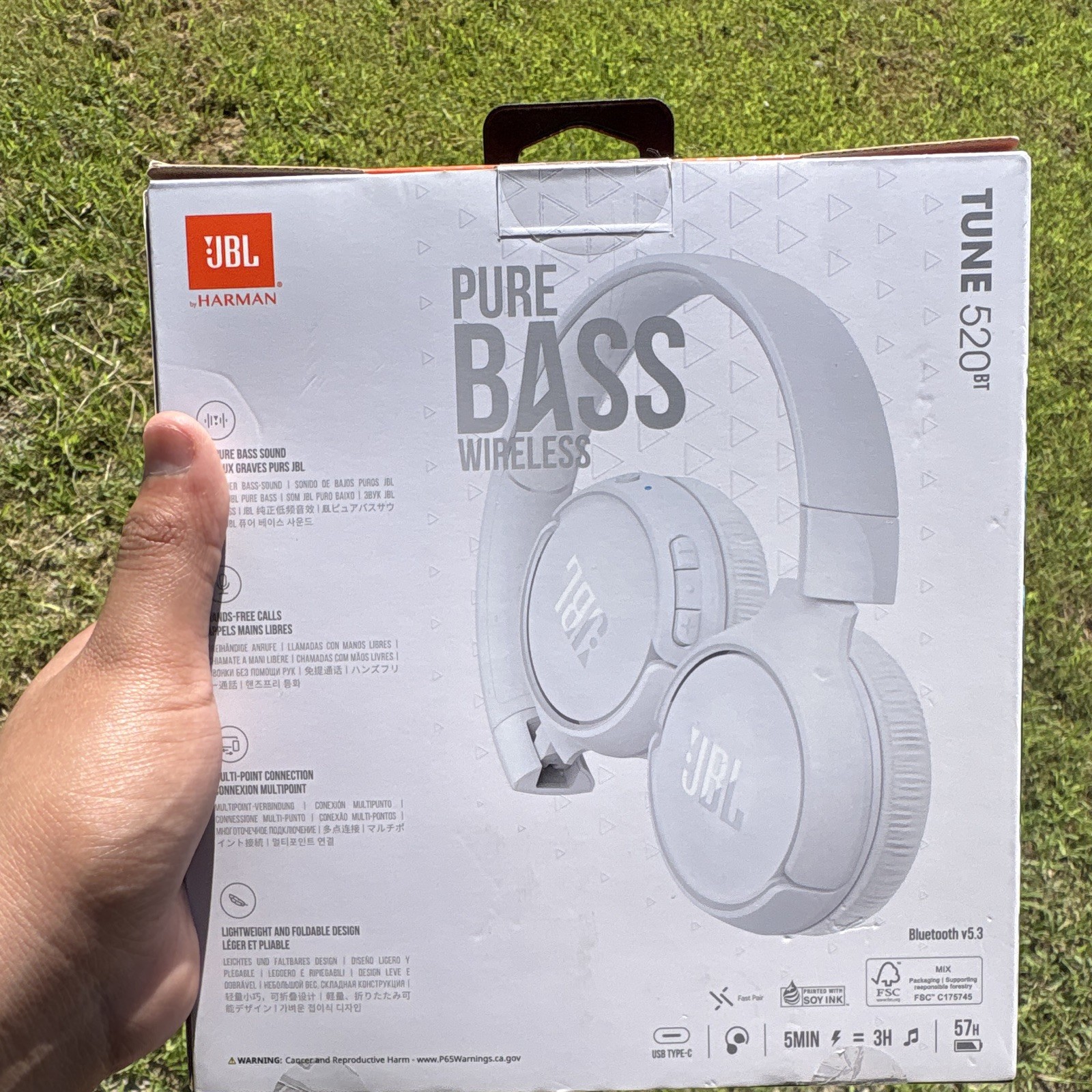 JBL Tune 520BT Pure Bass Wireless Bluetooth On-Ear Headphones Mic White