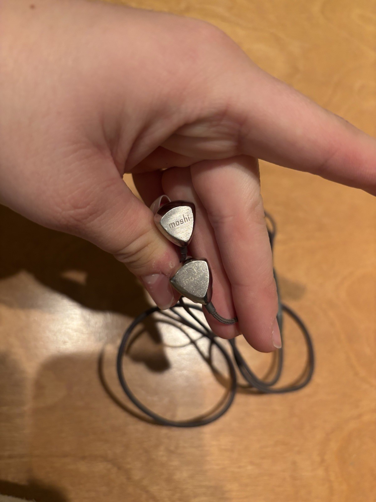 Moshi Vortex In-Ear Headphones – Silver – Wired 3.5mm Earbuds