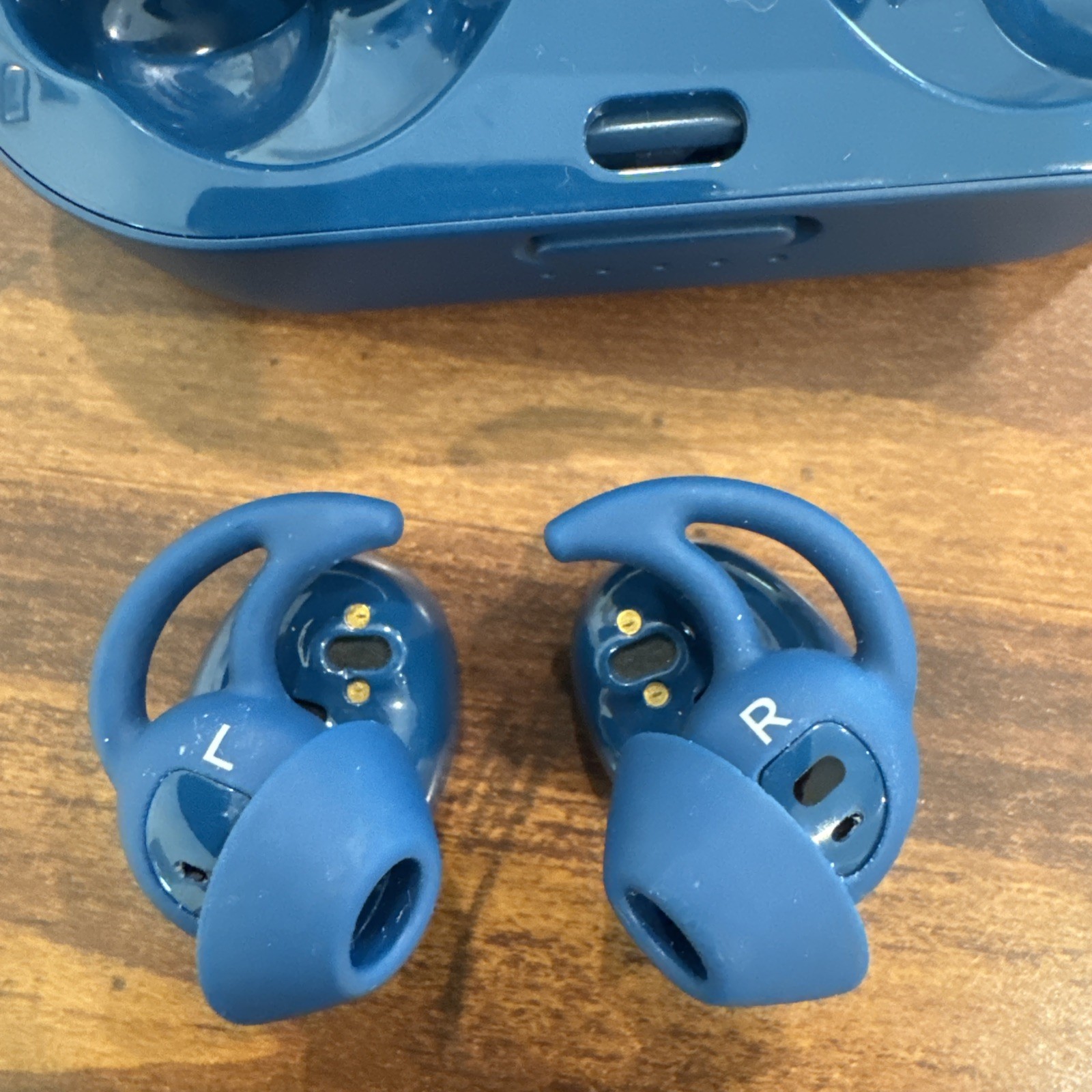 Bose Sport Earbuds & Charging Case – BLUE – 427929