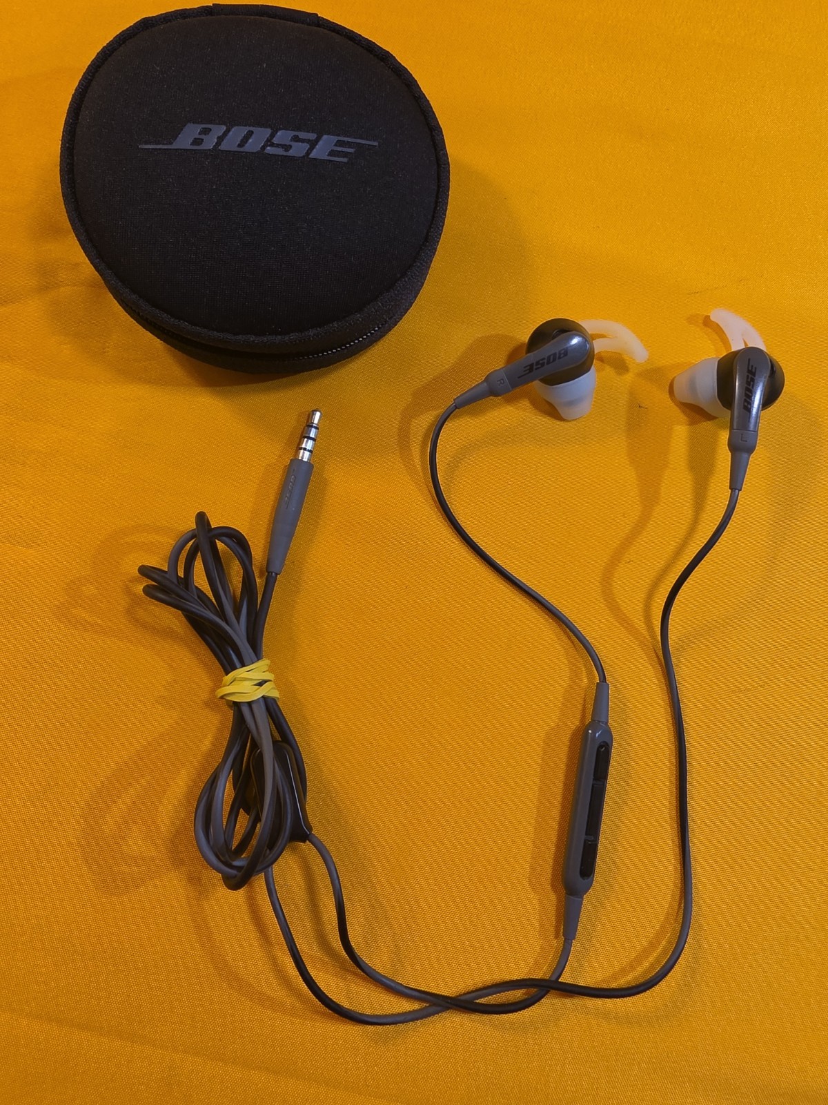 Bose SoundSport Wired 3.5mm Jack Earphones Headphones Earbuds Charcoal-Black