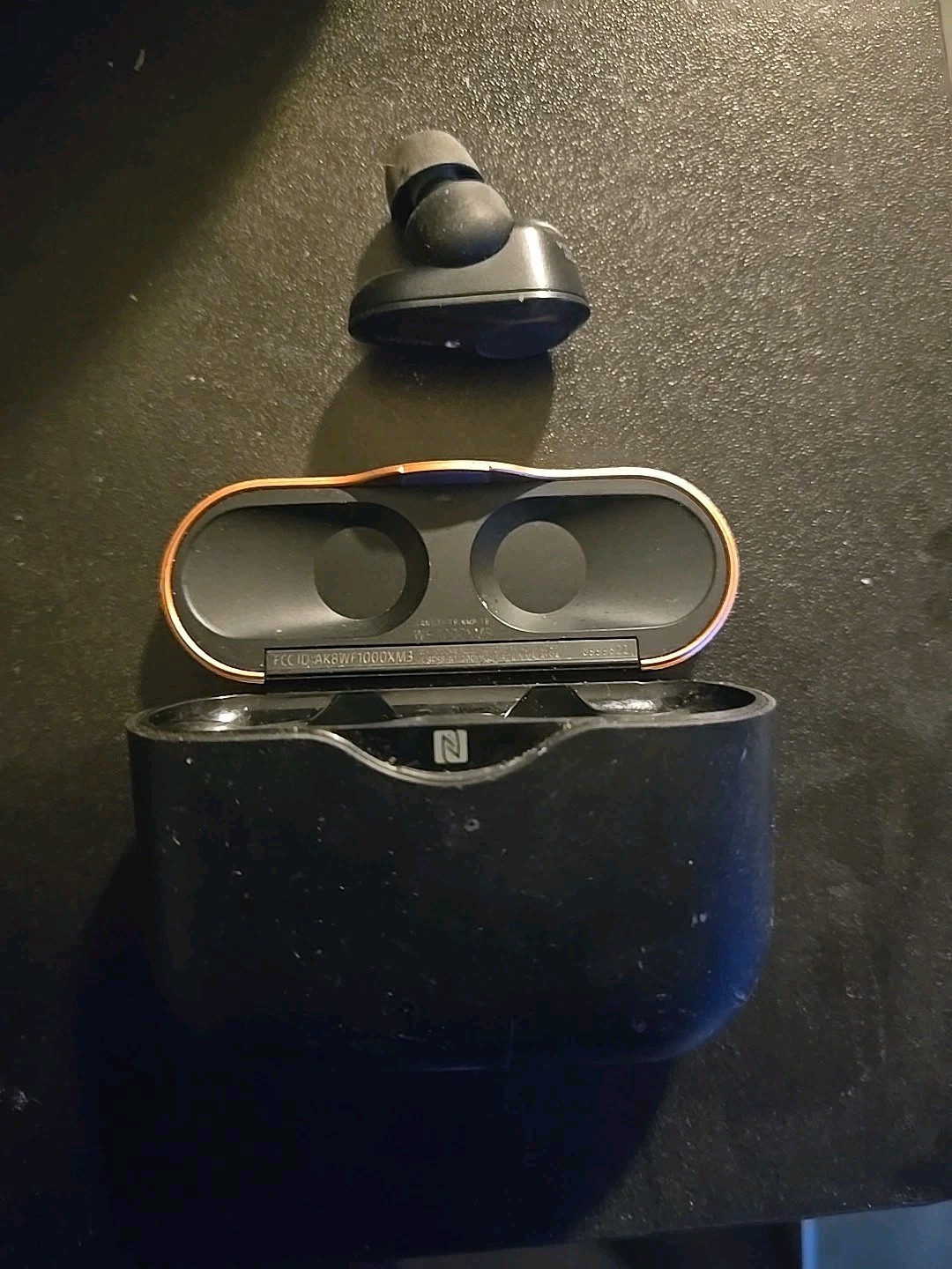 Sony WF-1000XM3 Headphones – (Missing Left Ear Bud)