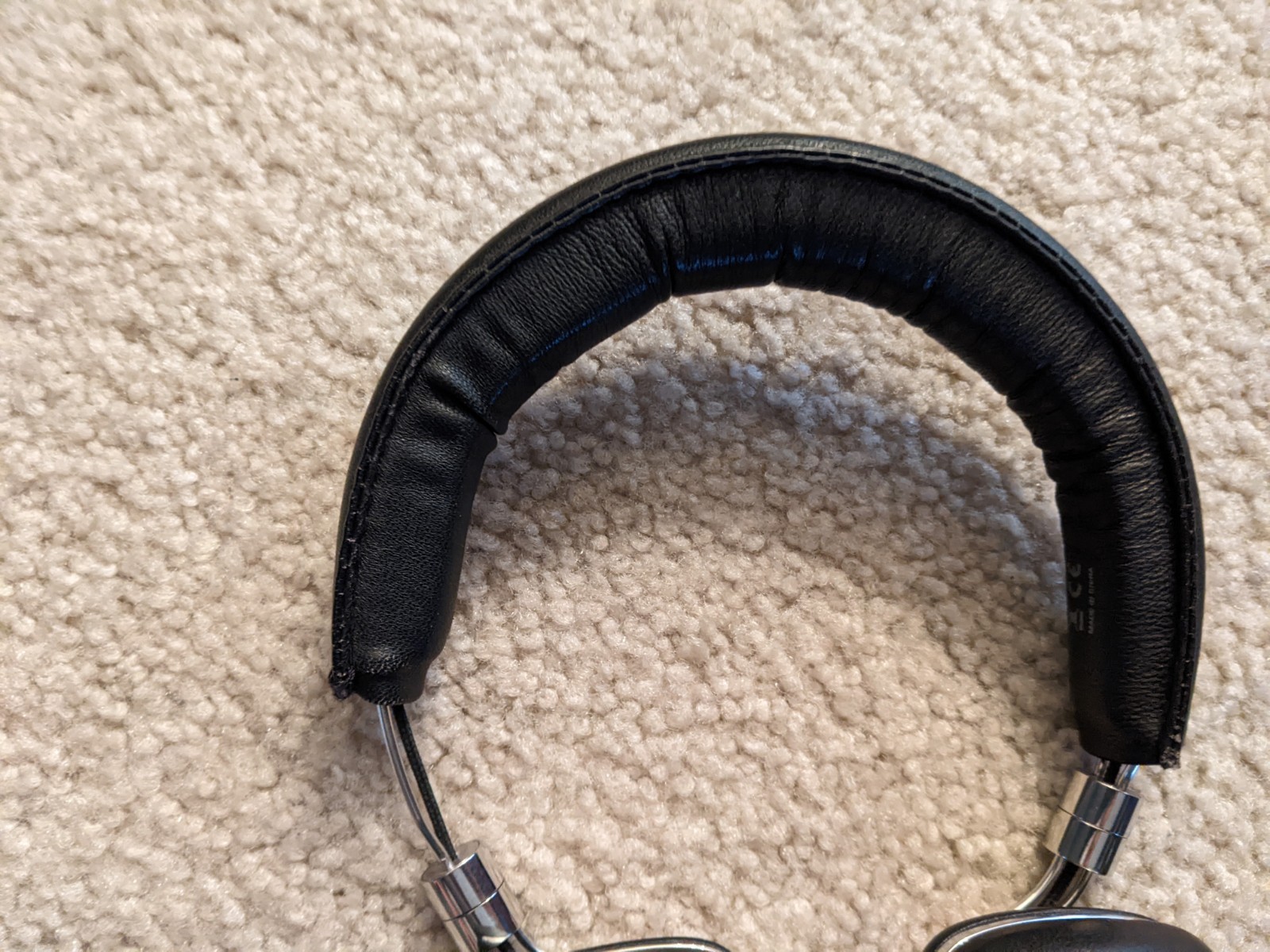 Bowers & Wilkins P5 Wired Headphones: Black And Silver. Pre-owned. Tested, Works