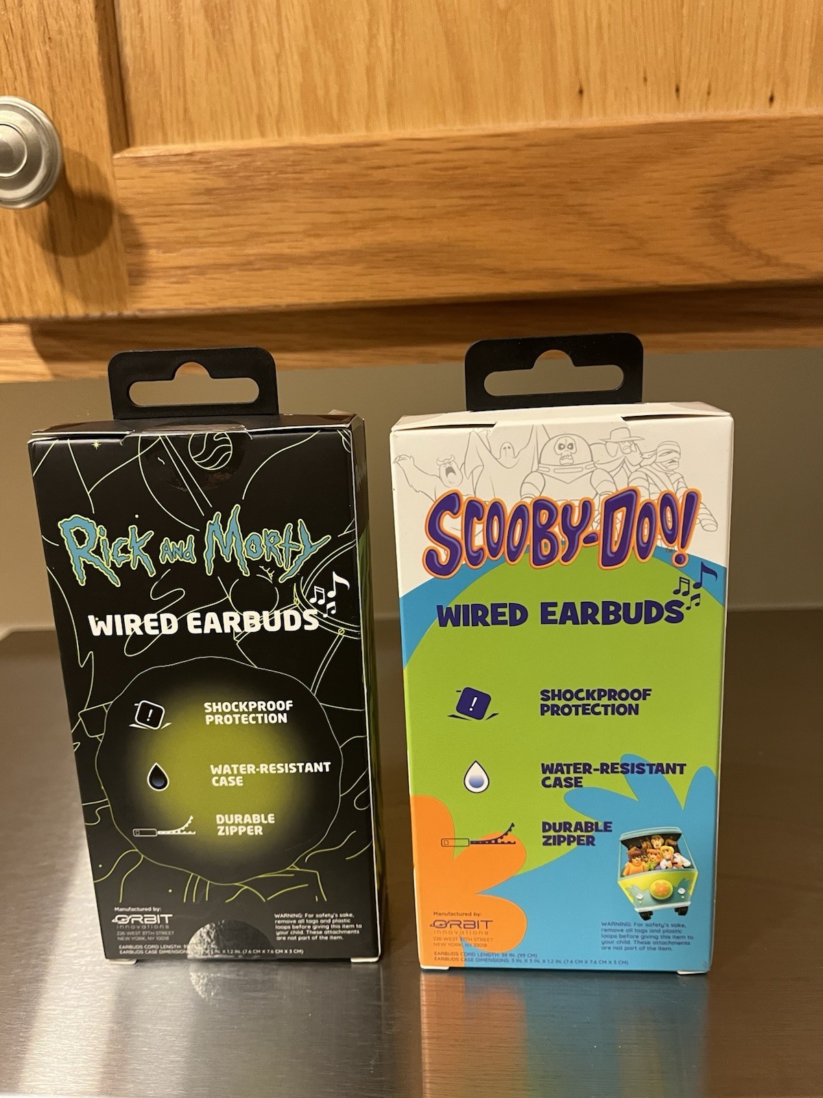 Rick & Morty & Scooby Doo Wired Earbuds & Protective Case Lot of 2 WB