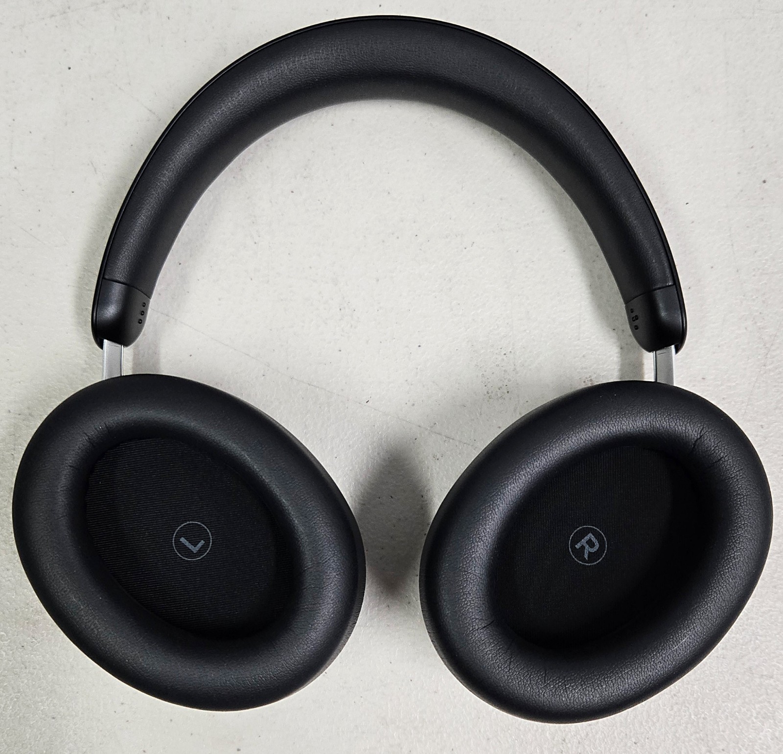 AKG N9 Hybrid Wireless Headphones – Hi-Res Audio + ANC