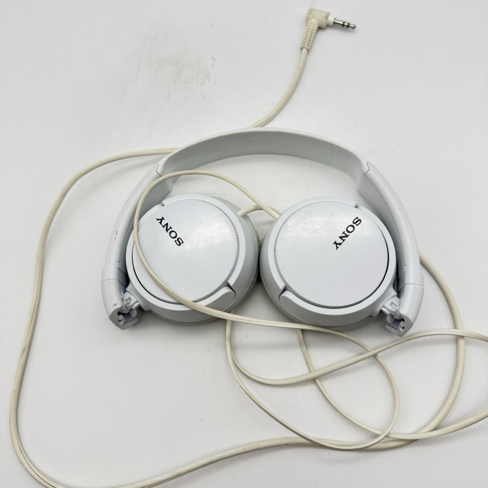 Sony MDR-ZX110 Ear-Pad (On the Ear) Headband Headphones – White