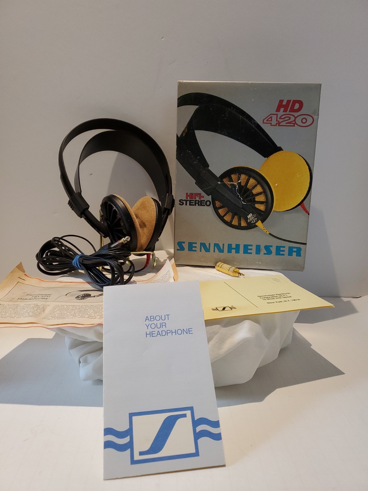 VTG 1980 Sennheiser HD 420 Headphones Original Box Made In Germany- WORKING