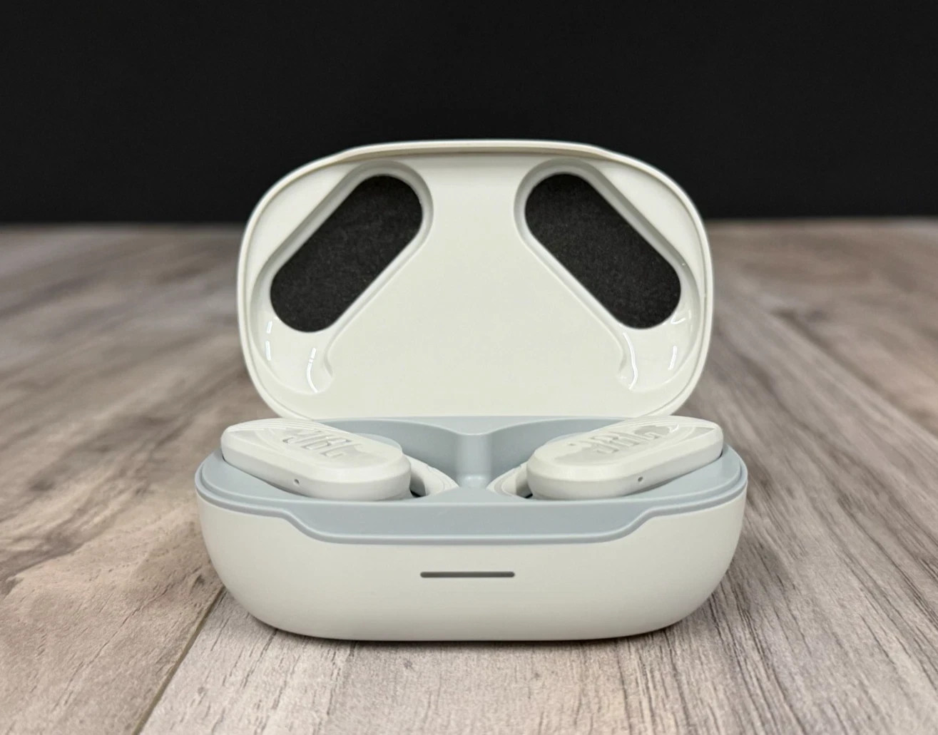 JBL Soundgear Sense True Wireless Open-Ear Headphones White NEW No Box