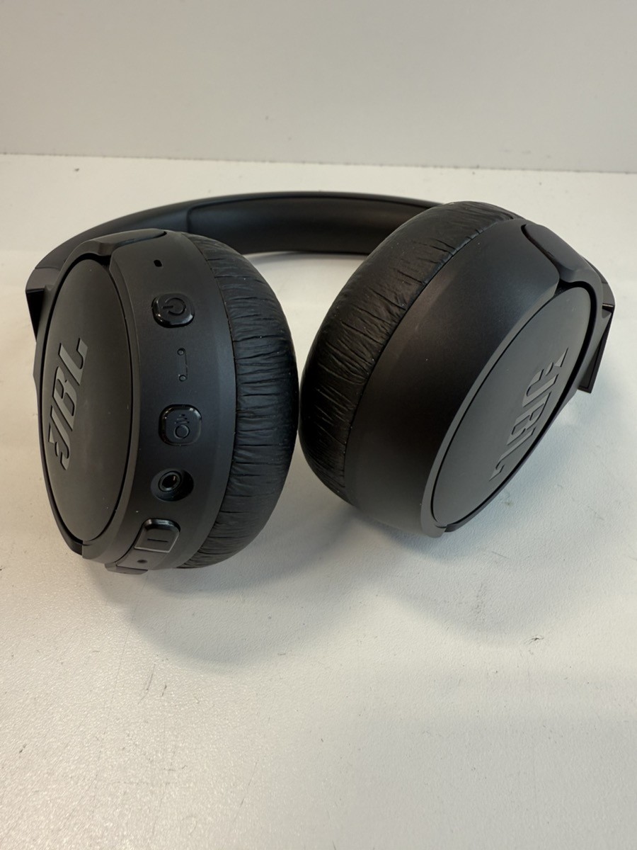 JBL TUNE 670NC BLUETOOTH HEADPHONES (P19013378)