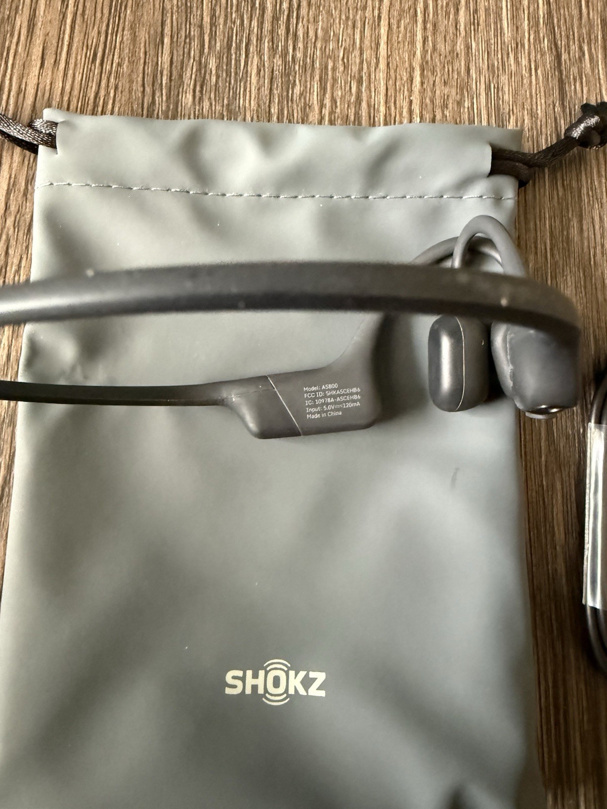 Aftershokz Aeropex AS800 Bone Conduction Open-Ear headphones – Black