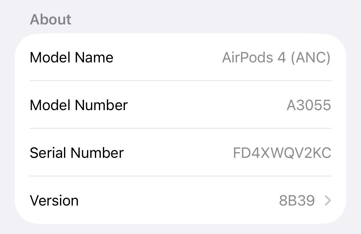 Airpods 4 with ANC and USB-C Charging Case BROKEN MIC – READ DESCRIPTION