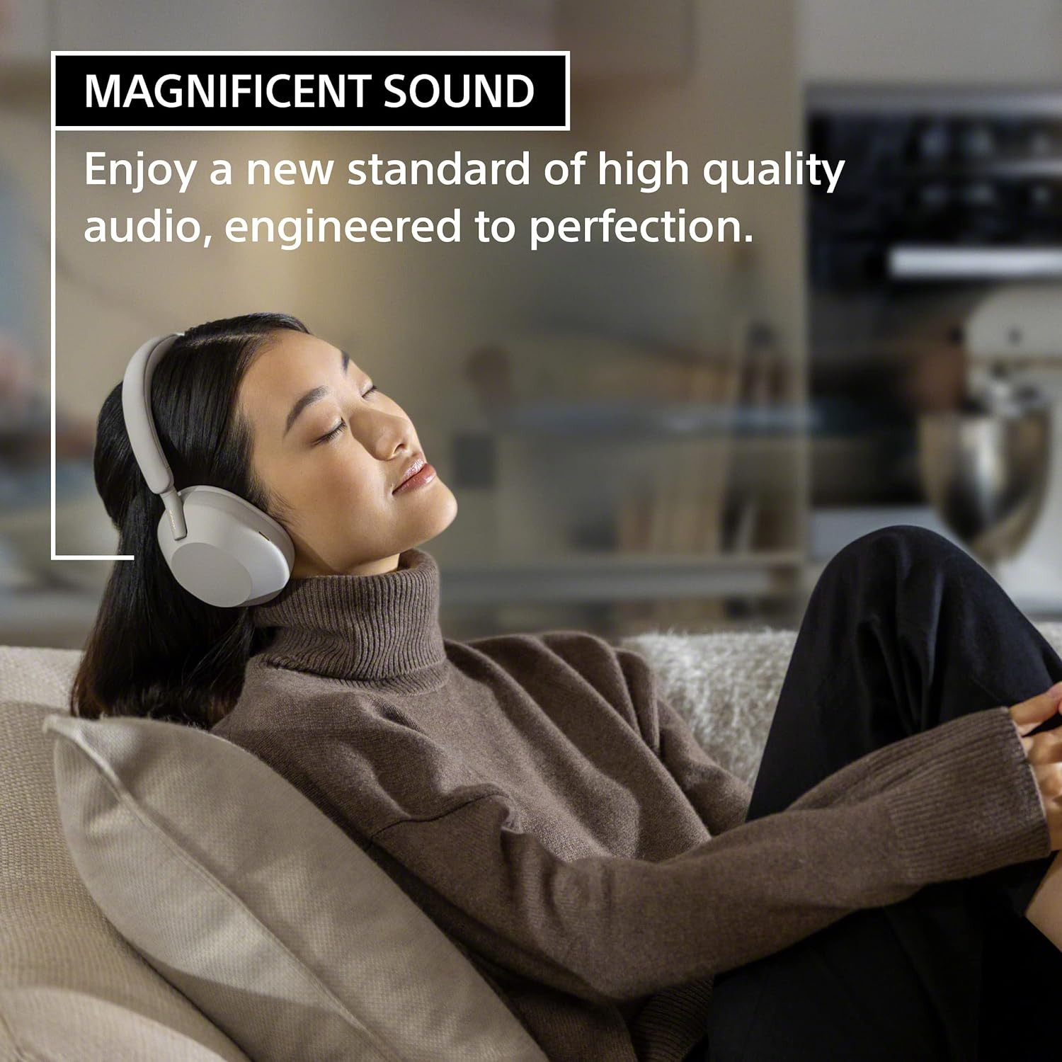 WH-1000XM5 the Best Wireless Noise Canceling Headphones, Auto NC Optimizer, 30-H