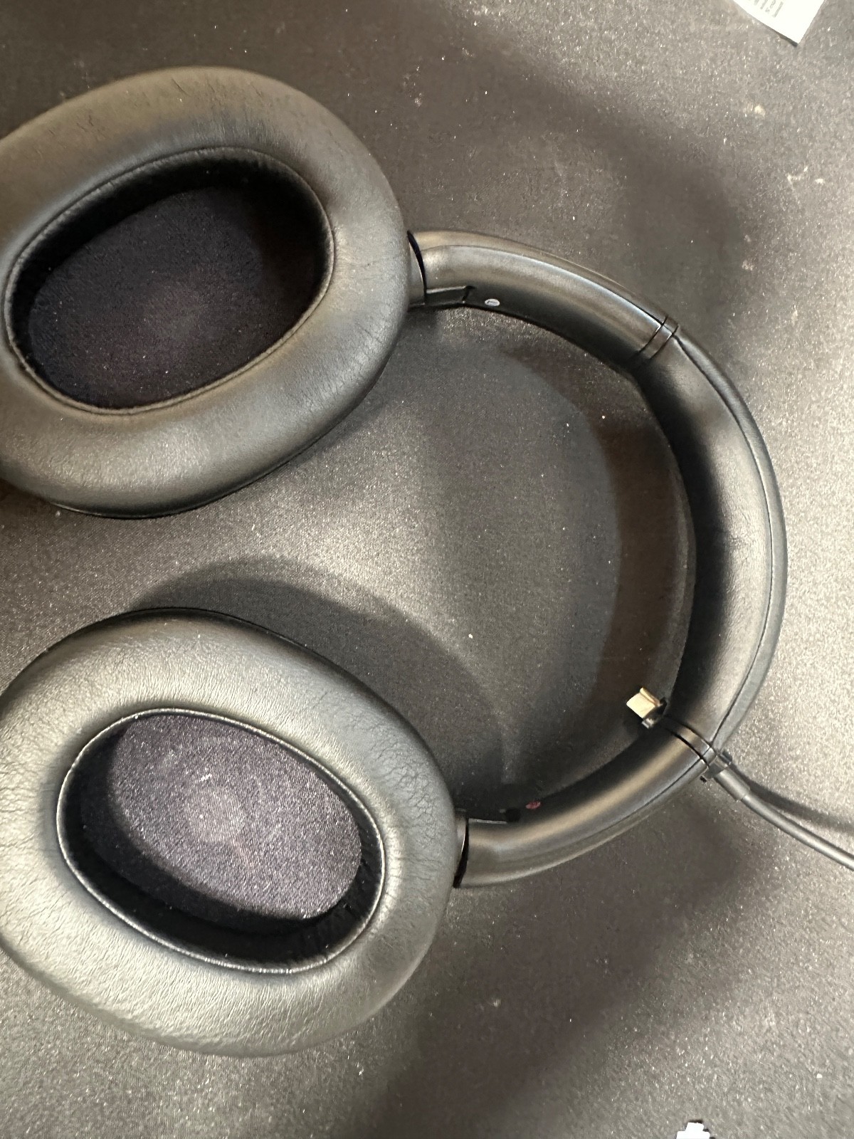 Sony ULT WEAR Wireless Noise Canceling Headphones – Excellent Used Condition