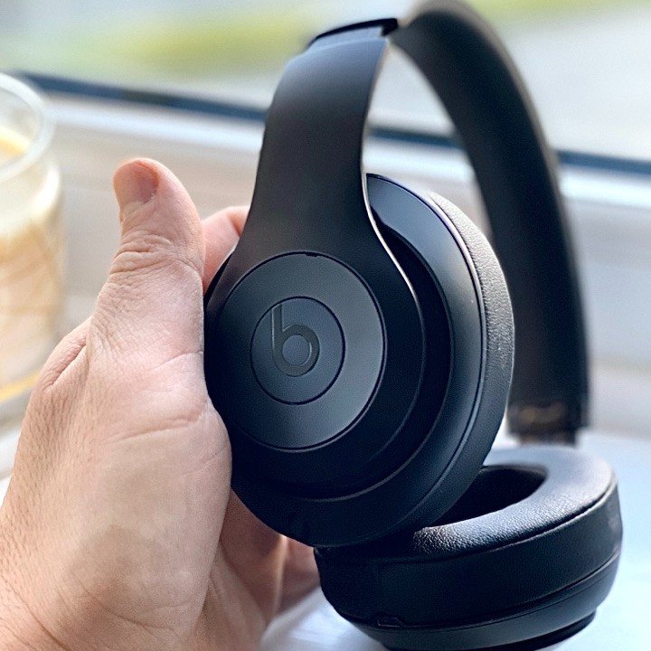 NEW SEALED – Beats Studio3 Skyline Collection Wireless Headphones – All Colors