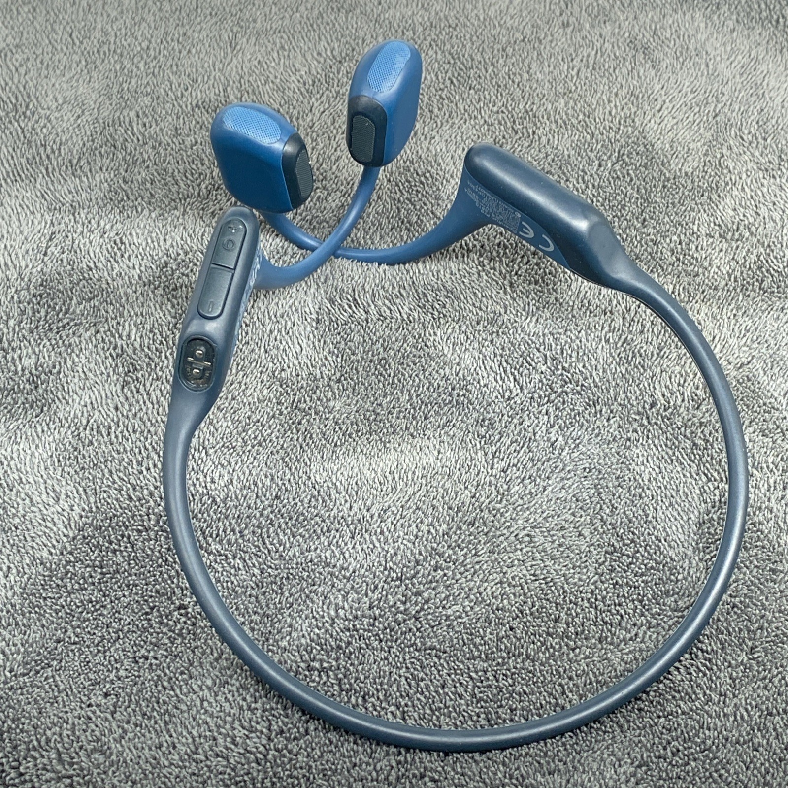 Shokz OpenRun Pro Bone Conduction Open-Ear Sport Headphones S810 Blue