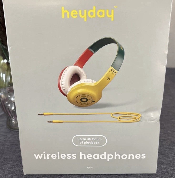heyday Wireless Headphones Bluetooth 5.4 Multicolor Up to 40 Hours Playback AUX