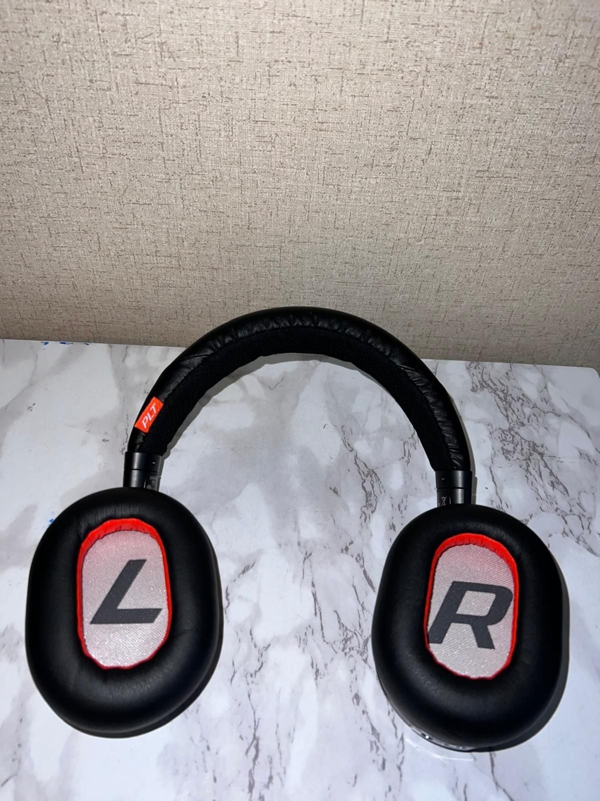 Plantronics BackBeat Pro 2 Wireless Noise Cancelling Headphones