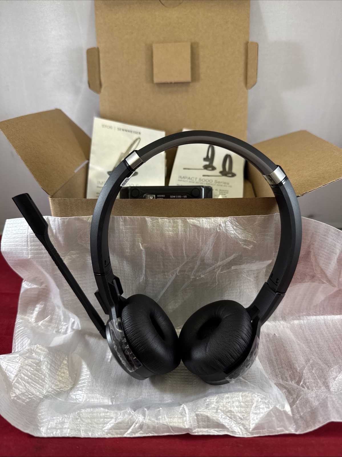Sennheiser Epos Wireless DECT Headset with Microphone Binaural SDW 5064-US